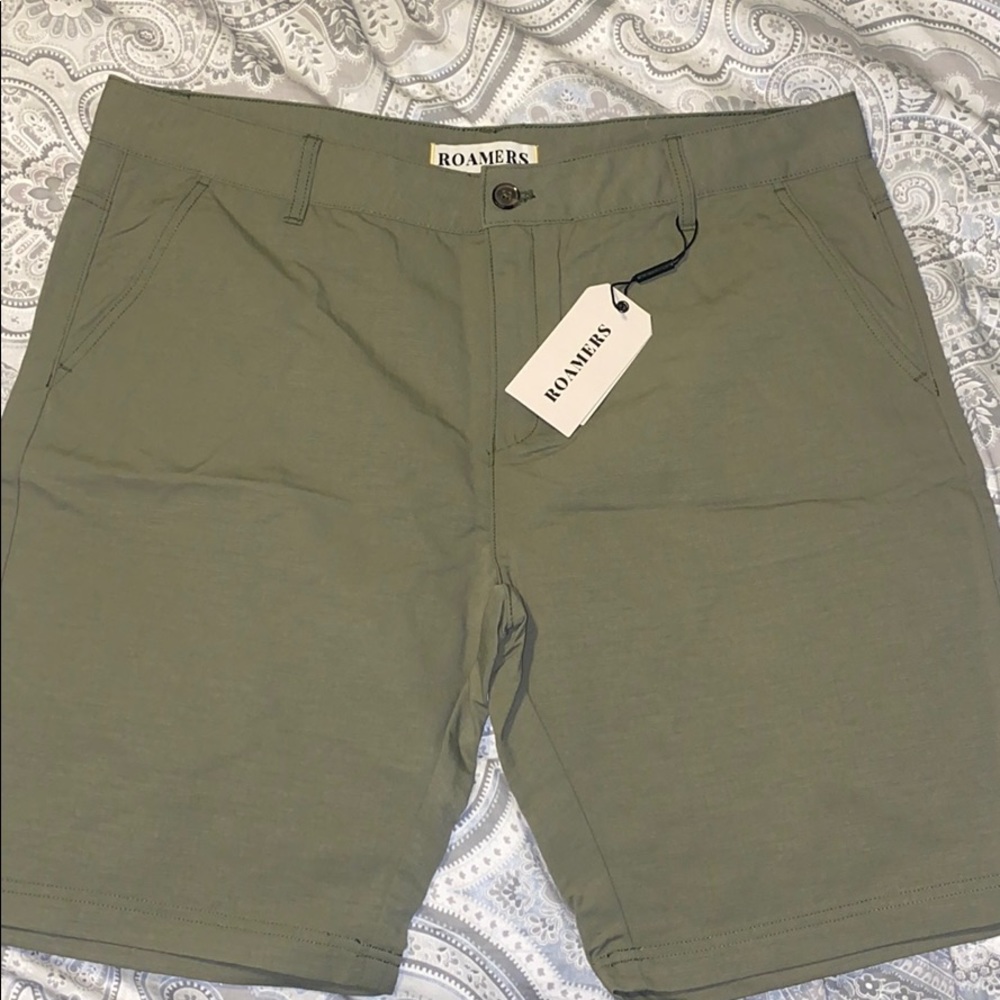 Men’s Fatigue Roamers shorts. New with tags.